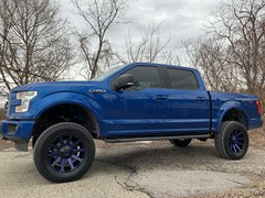 F150 with 6in Roughcountry lift, 20x9 +2 offset Fuel Contra w/blue tint & 35x12.50x20 Procomp A/T’s