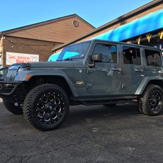 2014 Jeep Wrangler with Teraflex level lift kit, 20 inch Fuel Offroad Boost wheels with 33 inch Atturo Trailblade XT tires