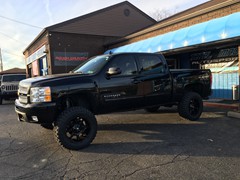 2013 Chevy Silverado 1500 with 7.5 inch Rough Country lift kit and 20x10 Fuel Offroad Coupler and 35 inch Renegade MT tires