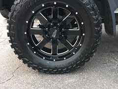 2013 Jeep Wrangler with 3 inch Zone Offroad lift kit and 20x9 Moto Metal MO962 wheels with 35 inch Mastercraft Courser MXT tires
