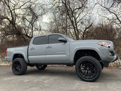 2020 Tacoma with the new Readylift 3in. Coilover kit and 22x10 Fuel Rebels with 33x12.50x22 Atturo Trailblade M/T’s